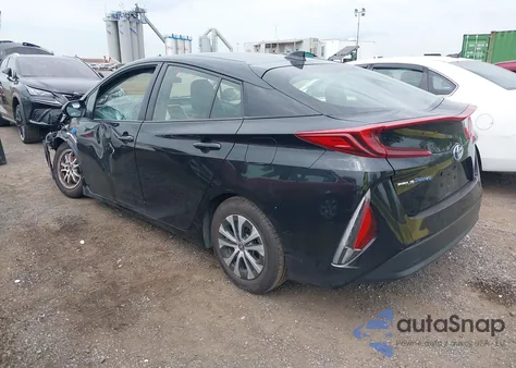 2021 Toyota Prius Prime Le из США, поврежденный, VIN JTDKAMFP2M3183097